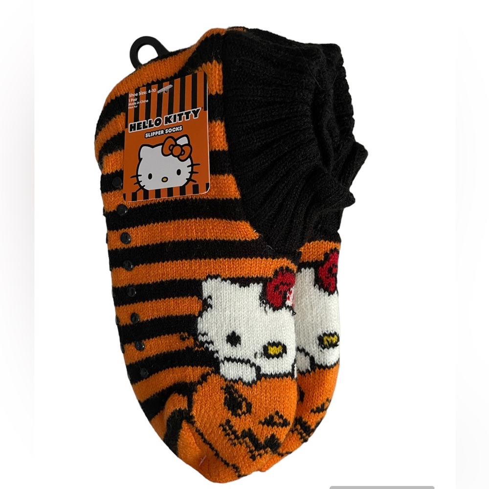 Hello Kitty Halloween Slipper Socks Shoe Size 4-10 NWT